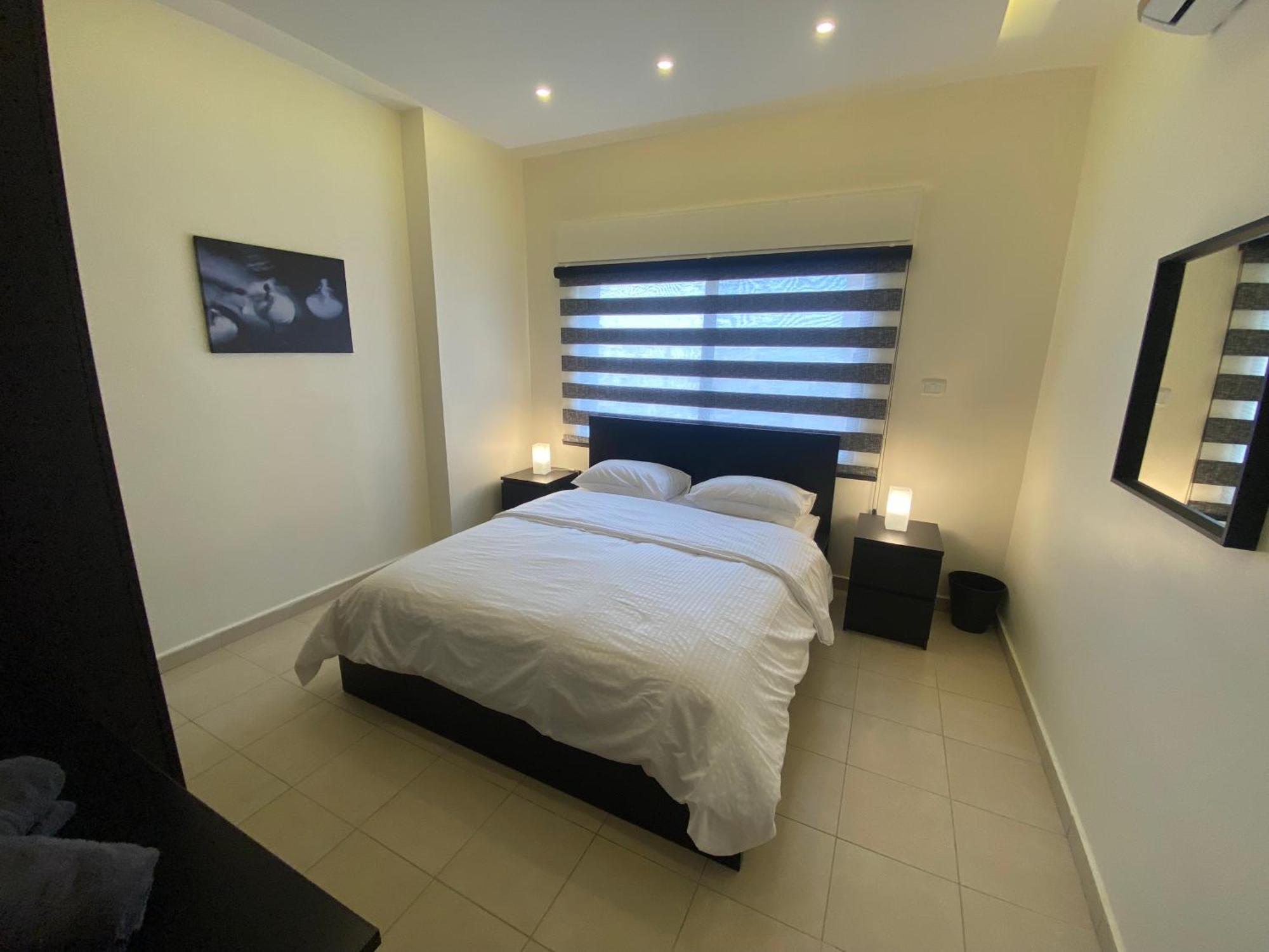 Dair Ghbar Apartment Amman Room photo